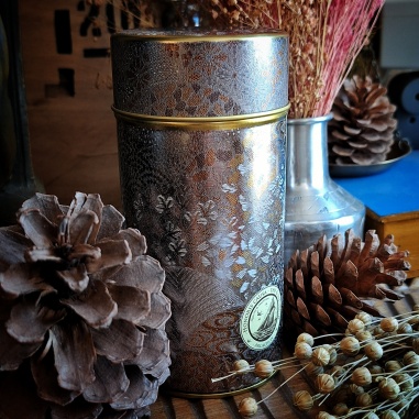 Boîte Soie de Kobé 150gr vermeil impérial