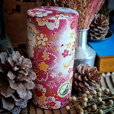 Boîte origami rose tyrien 150gr