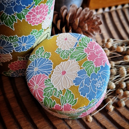 Boîte origami chrysanthème impérial 150gr