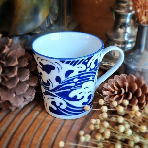 Tasse Nami porcelaine du Japon 2