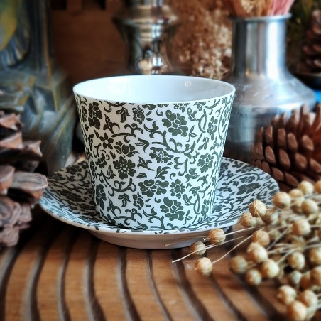 Tasse Kutani camelia porcelaine fine du Japon