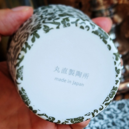 Tasse Kutani camelia porcelaine fine du Japon