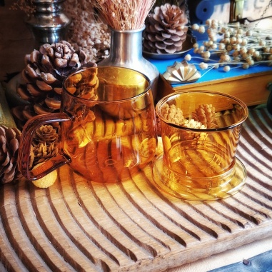 Tasse verre "Agapes phéniciennes" orange braise