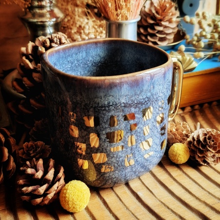 Tasse Rapa-nui bleue nuit