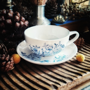 Tasse Kobe, camélia bleu