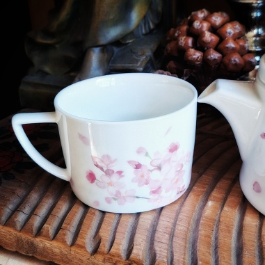 Théière égoïste, kyuden