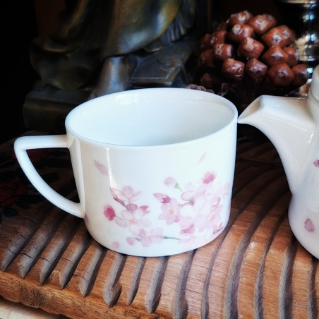 Théière égoïste, kyuden