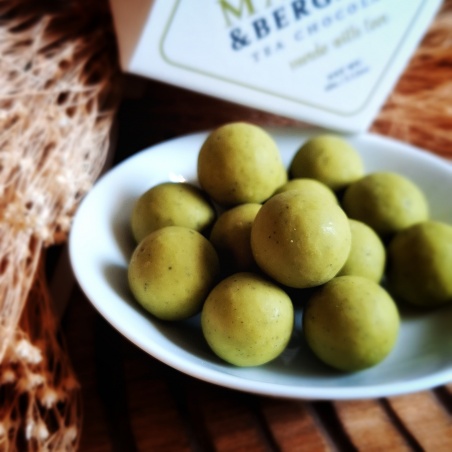 Billes de chocolat blanc matcha & bergamotte