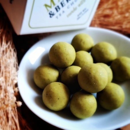 Billes de chocolat blanc matcha & bergamotte