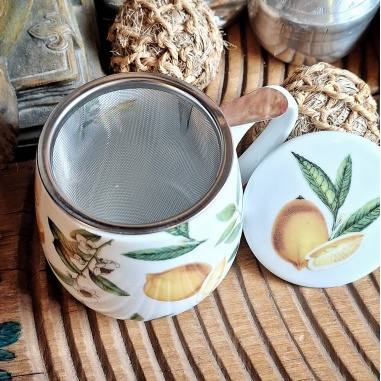 Tasse citron de Sicile couvercle et filtre intégré