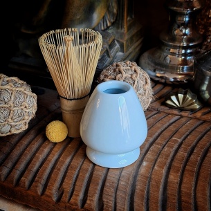 Support à fouet à Matcha porcelaine bleue céladon