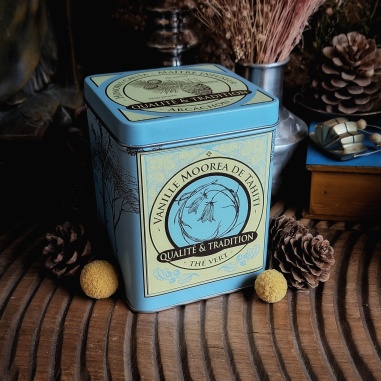 Boîte Vanille Moorea, thé vert 150 grammes