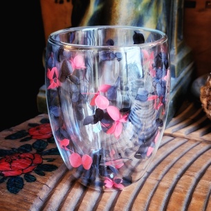 Tasse verre "Sortilège" rouge et noire 2