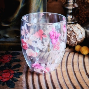 Tasse verre "Sortilège" fuschia 2