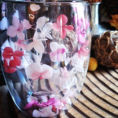 Tasse verre "Sortilège" fuschia