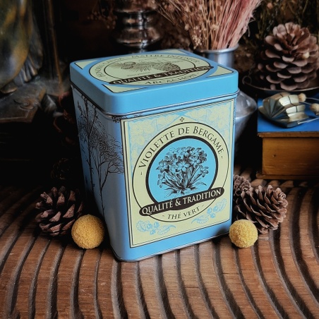 Boîte Violette de Bergame, thé vert 150 grammes