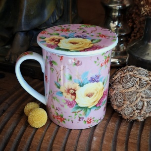 Tasse Garden-party (fond rose), couvercle et filtre intégré.