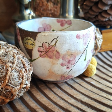 Bol matcha Sakura, céramique traditionnelle