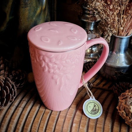 Tasse Madère rose dragée, couvercle et filtre intégré.