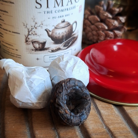 Récolte d'ambre de Simao, thé compréssé