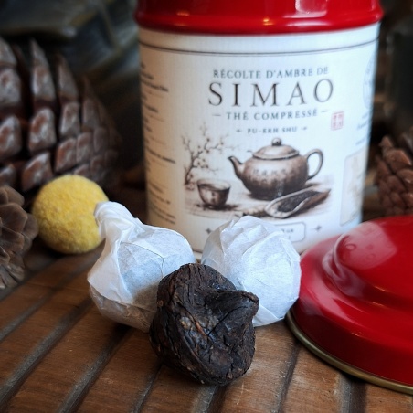 Récolte d'ambre de Simao, thé compréssé