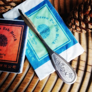 Couteau à pu'erh métal 2