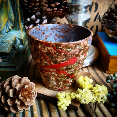 Tasse haute Raku émaillée, céramique traditionnelle
