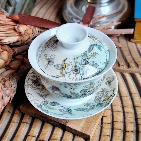 Tasse gaïwan concubine de jade, porcelaine fine