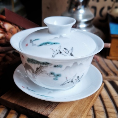 Tasse gaïwan nuée d'oiseaux, porcelaine fine