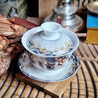 Tasse gaïwan dragon bleu, porcelaine fine