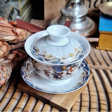 Tasse gaïwan dragon bleu, porcelaine fine