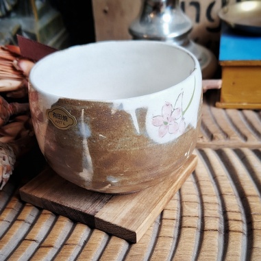 Bol matcha Sakura, céramique traditionnelle