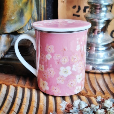Tasse à couvercle Hanami fond rose +filtre Tasse à couvercle Hanami fond rose +filtre
