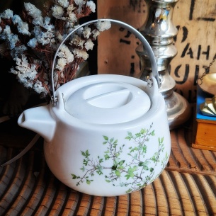 Théière Aubépine O,8L 2