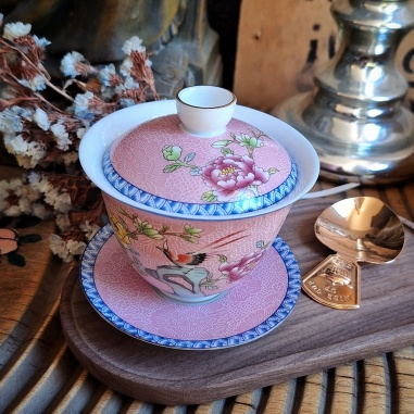 Tasse gaïwan cité interdite rose concubine, porcelaine fine Tasse gaïwan cité interdite rose concubine, porcelaine fine