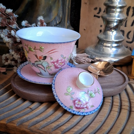 Tasse gaïwan cité interdite rose concubine, porcelaine fine