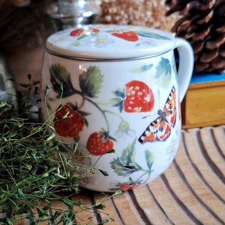 Tasse fraise bretonne, couvercle et filtre intégré