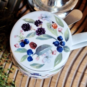 Tasse cassis Norvège, couvercle et filtre intégré 2
