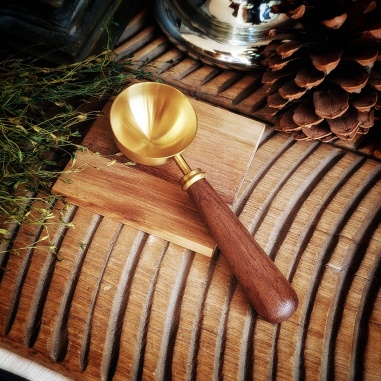 Mesure à thé 1857 cuivré