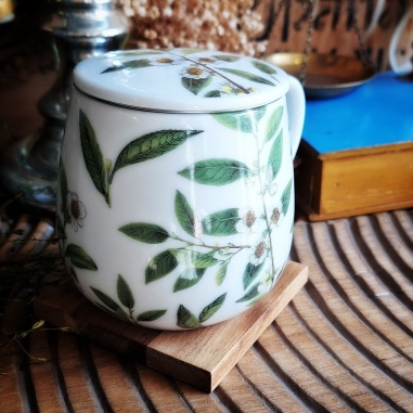 Tasse Camélia de Bactriane, couvercle et filtre intégré